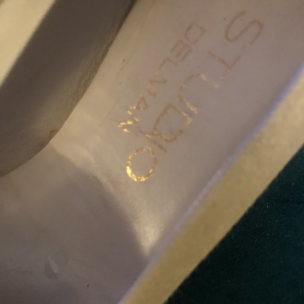 Studio Delman Heels - Picture 4 of 8
